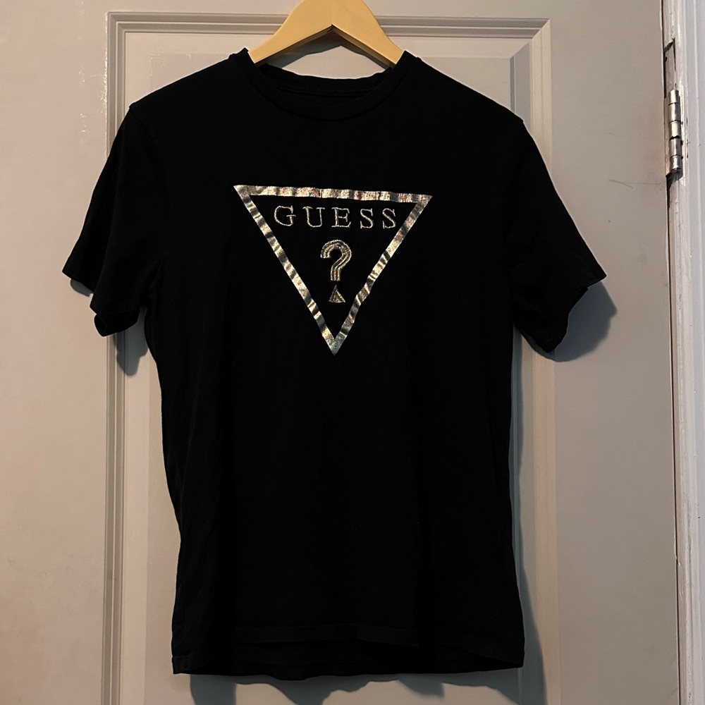 ⭐️Guess Classic Eco Logo Tee⭐️